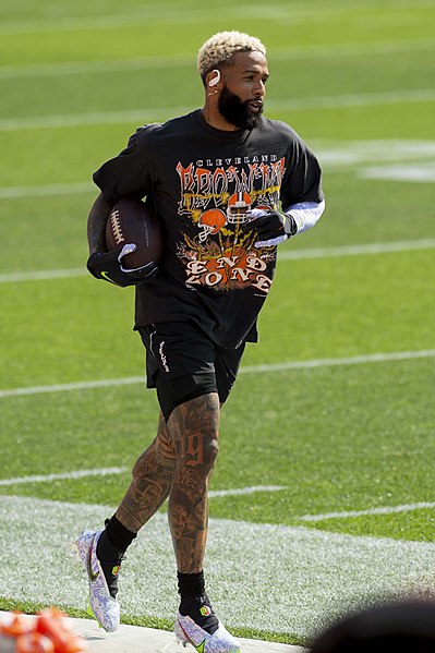 Odell Beckham Jr. pregame warm up for the Browns at FirstEnergy Stadium.
