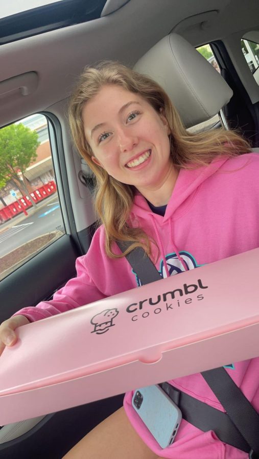 Crumbl Cookie April 17th-22nd Review