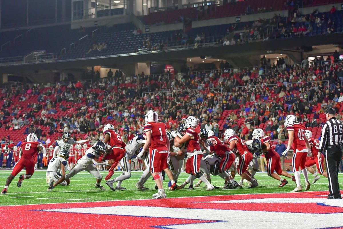 With thousands in attendance, Liberty Christian beat Lafayette High School to secure its first VHSL football state title. 