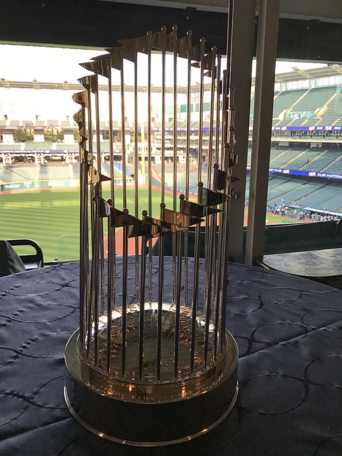 The World Series trophy is something all teams from the NL and the AL have their sights set on. 