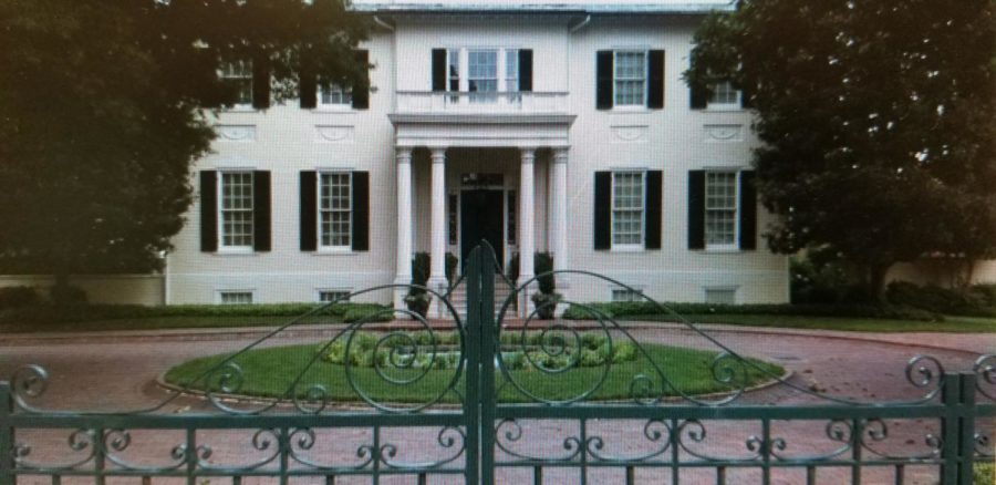 A view of the Governor's Mansion in Richmond, VA 