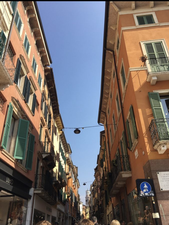 The city is filled with small streets and alleyways that might have been overlooked. This is a common alley that caught the eye of the travelers. The many alleys like this in the city show the older, less planned out city, and the organized chaos the city portrays.  