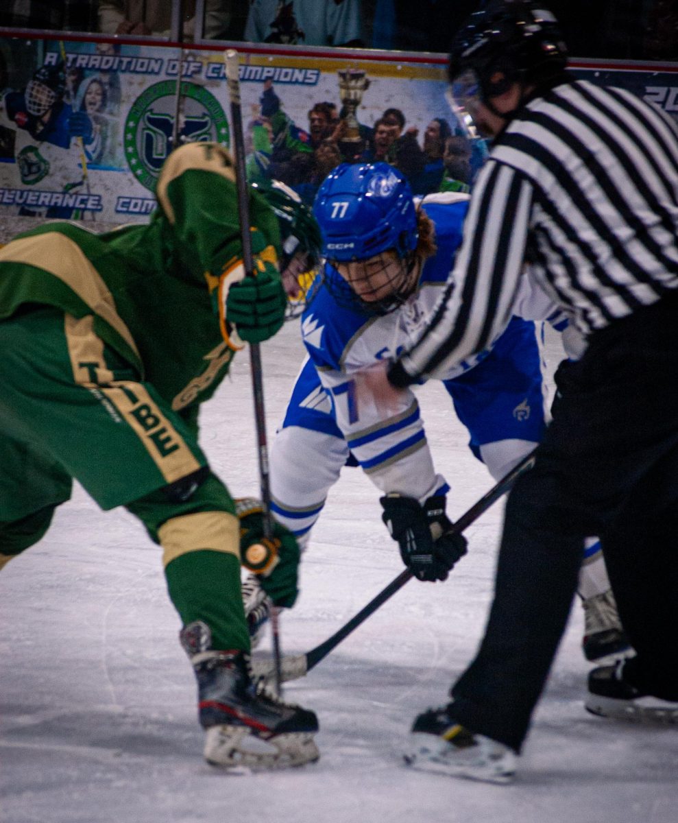 CNU and William & Mary are getting set up for puck drop.