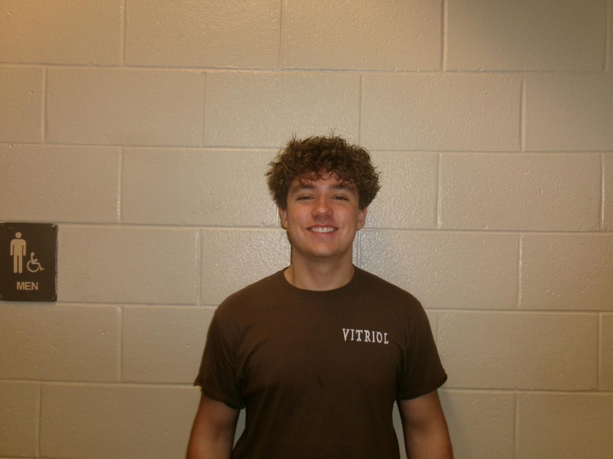 Grayson Summers Journalism Headshot Photo