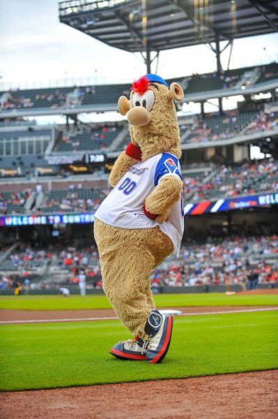 The braves mascot Blooper poses for the camera.
